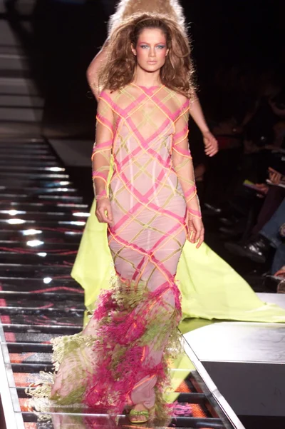 Look 29